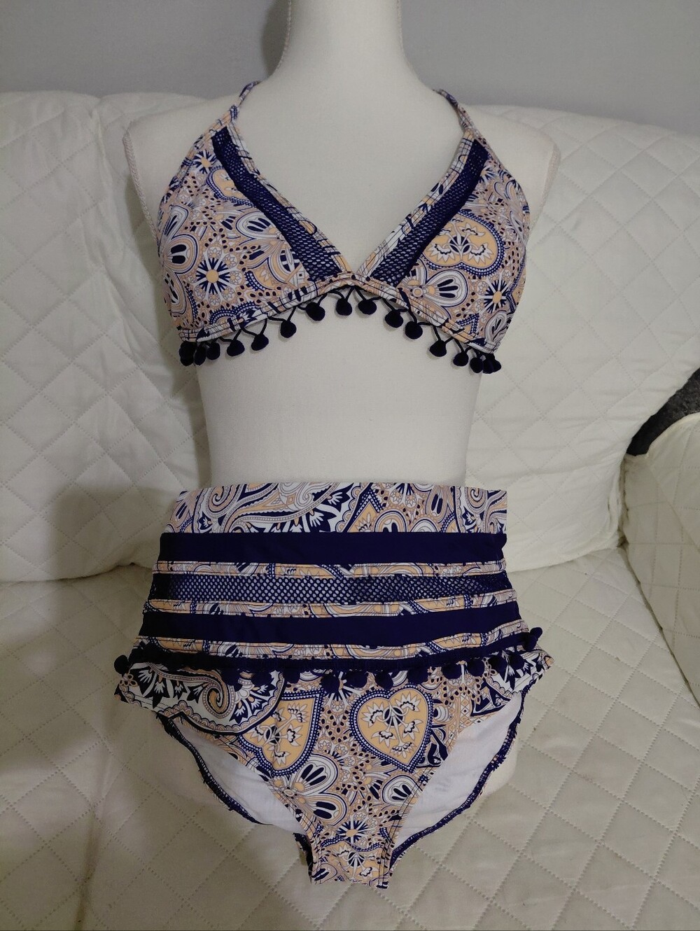 Dokotoo 2 Piece Pink Hearts And Flowers Design Wiith Black Pom Pom Bikini M NwoT